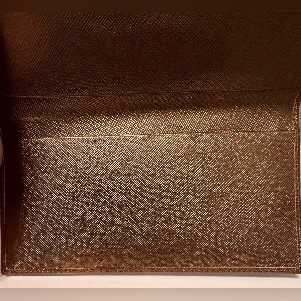 SOLD!💎Prada Saffiano Bronze Wallet-EUC - Picture 7 of 15